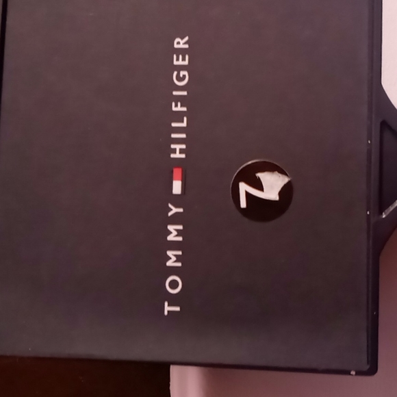 Tommy Hilfiger Slides - Picture 3 of 4